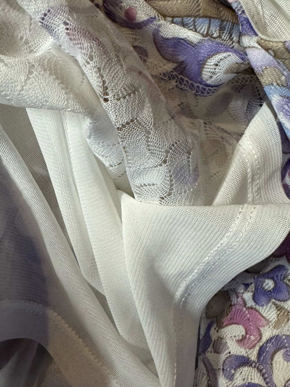 NWT Beautiful Alfred Dunner Cream w/Border Print Top XLARGE/PETITE #M - Picture 6 of 11